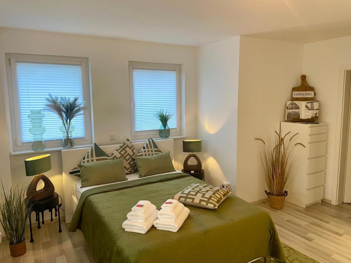 40Qm Wohlfuehl-Apartment Im Gruenen Mit Sorglospaket Wuppertal Ngoại thất bức ảnh