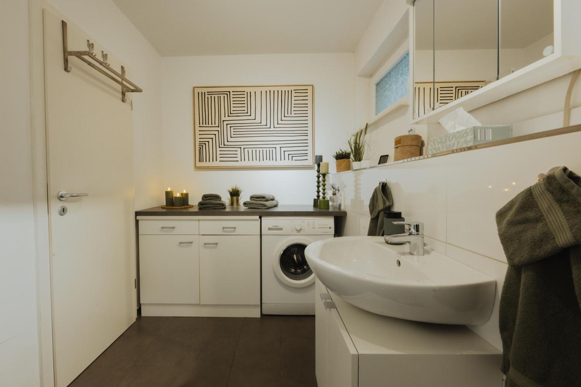 40Qm Wohlfuehl-Apartment Im Gruenen Mit Sorglospaket Wuppertal Ngoại thất bức ảnh