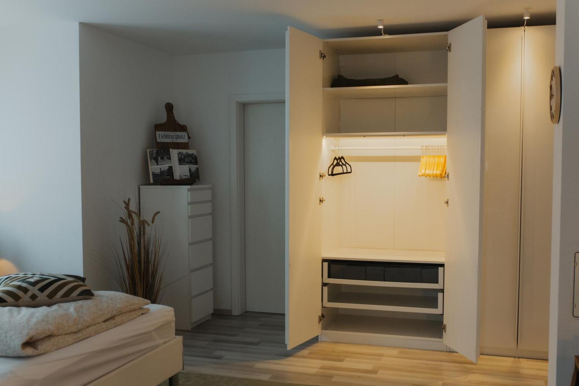 40Qm Wohlfuehl-Apartment Im Gruenen Mit Sorglospaket Wuppertal Ngoại thất bức ảnh