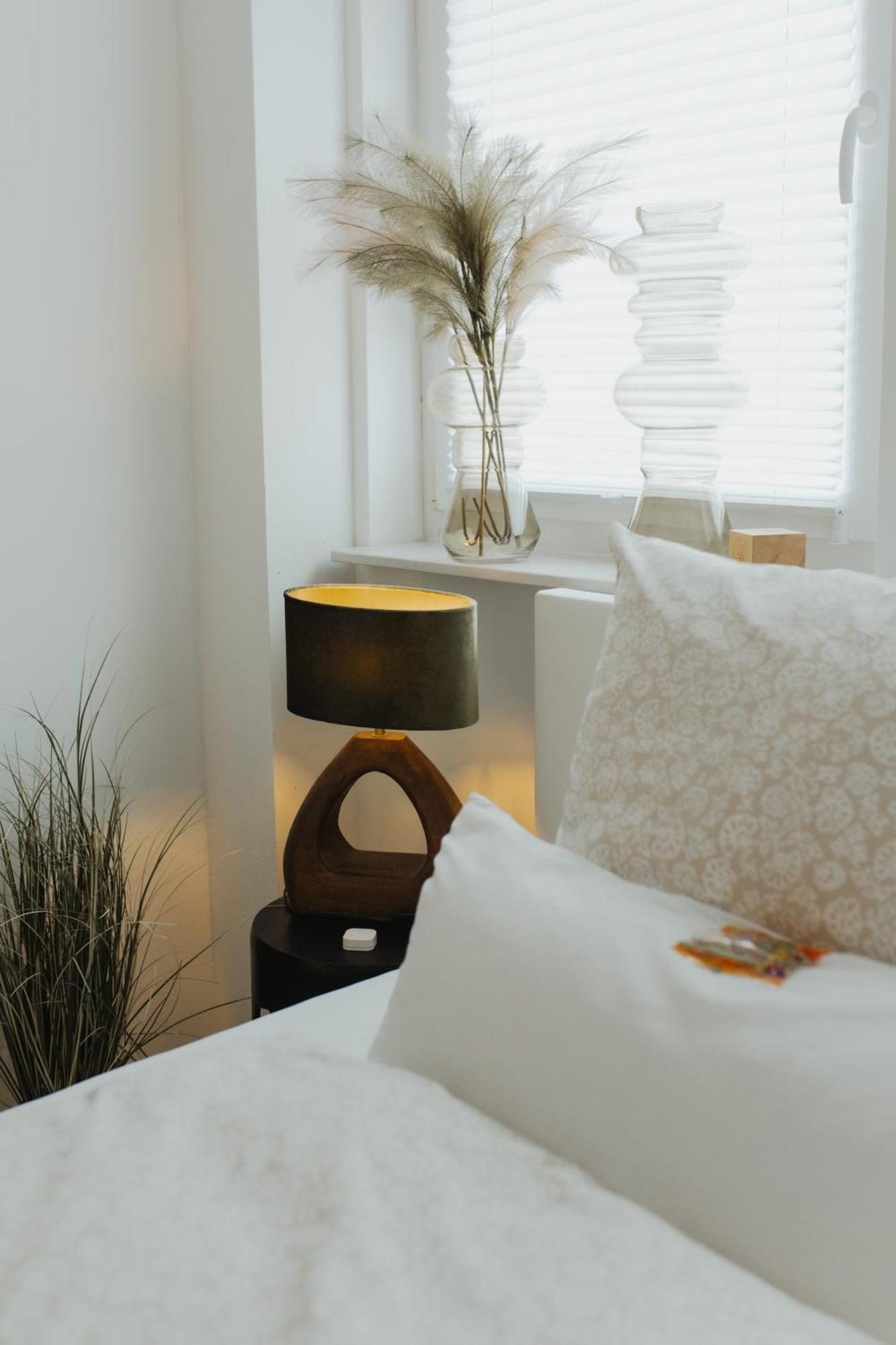 40Qm Wohlfuehl-Apartment Im Gruenen Mit Sorglospaket Wuppertal Ngoại thất bức ảnh